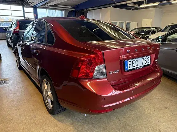 Volvo S40 2010 photo 5