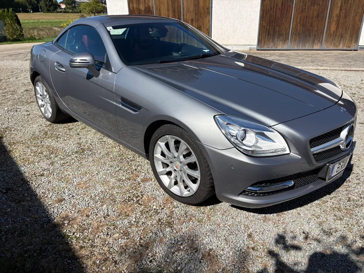 Mercedes-Benz Slk-Class