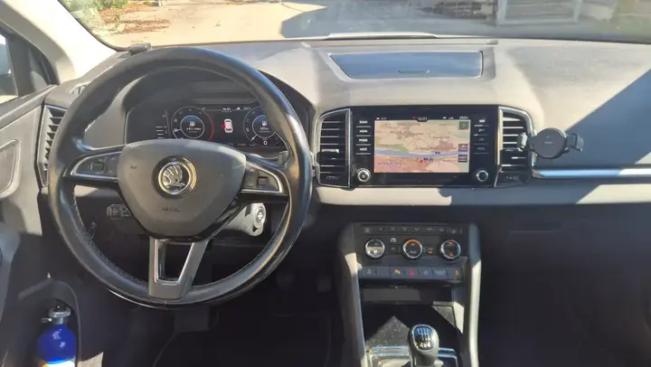 Skoda Karoq 2018 photo 2