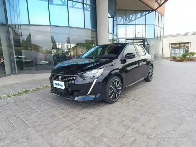 Peugeot 208 2020 photo 4