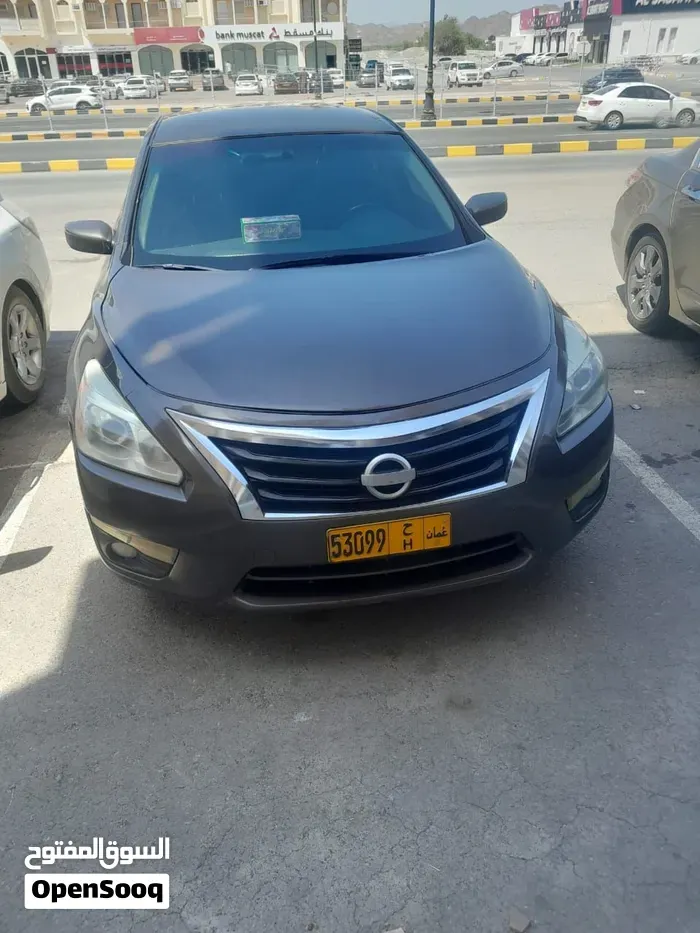 Nissan Altima