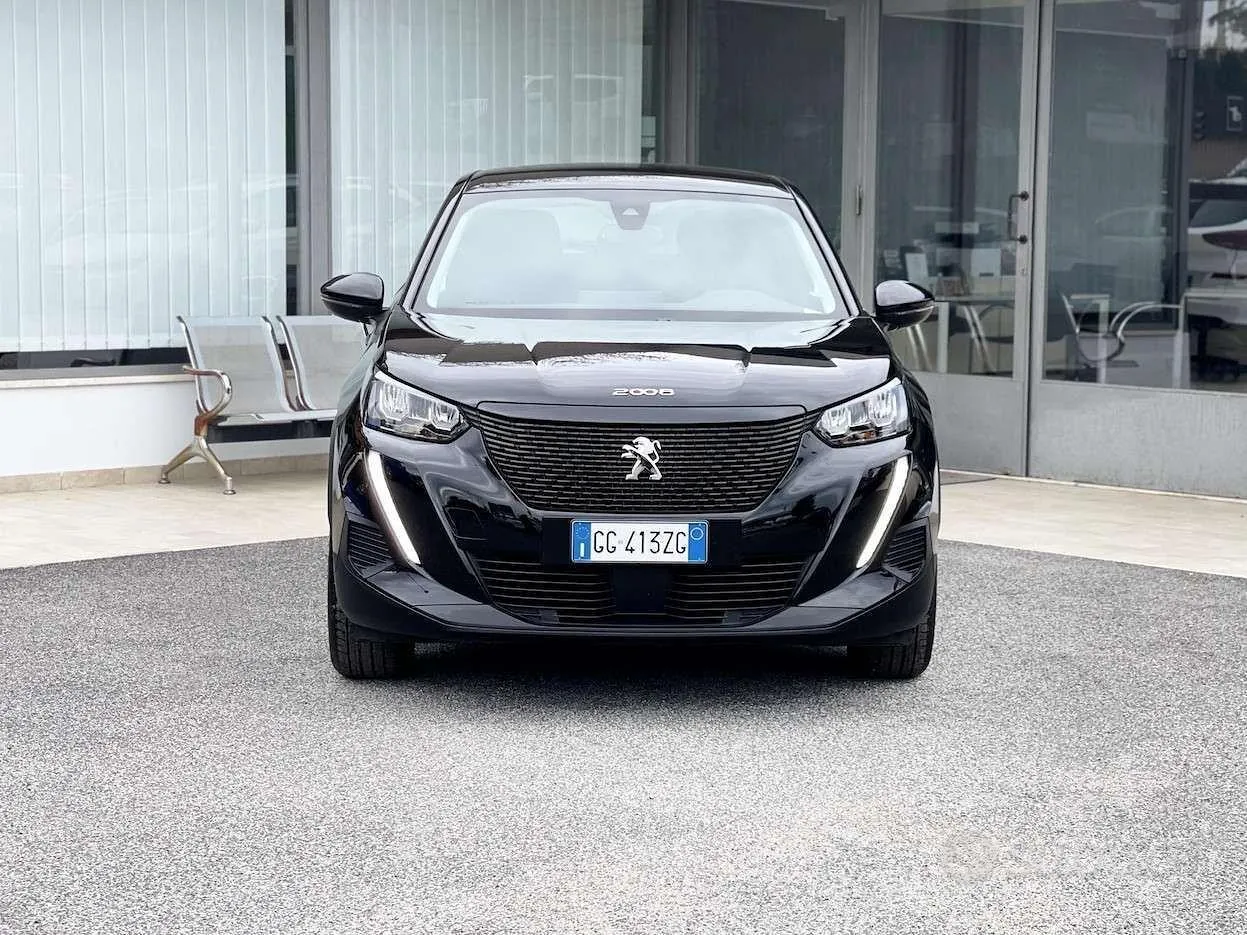 Peugeot 2008 2021 photo 2