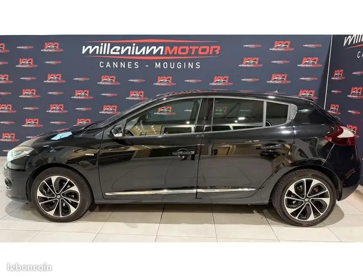 Renault Megane 2015 photo 2