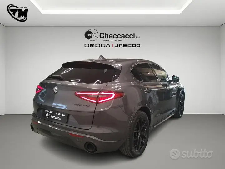 Alfa Romeo Stelvio 2021 photo 4
