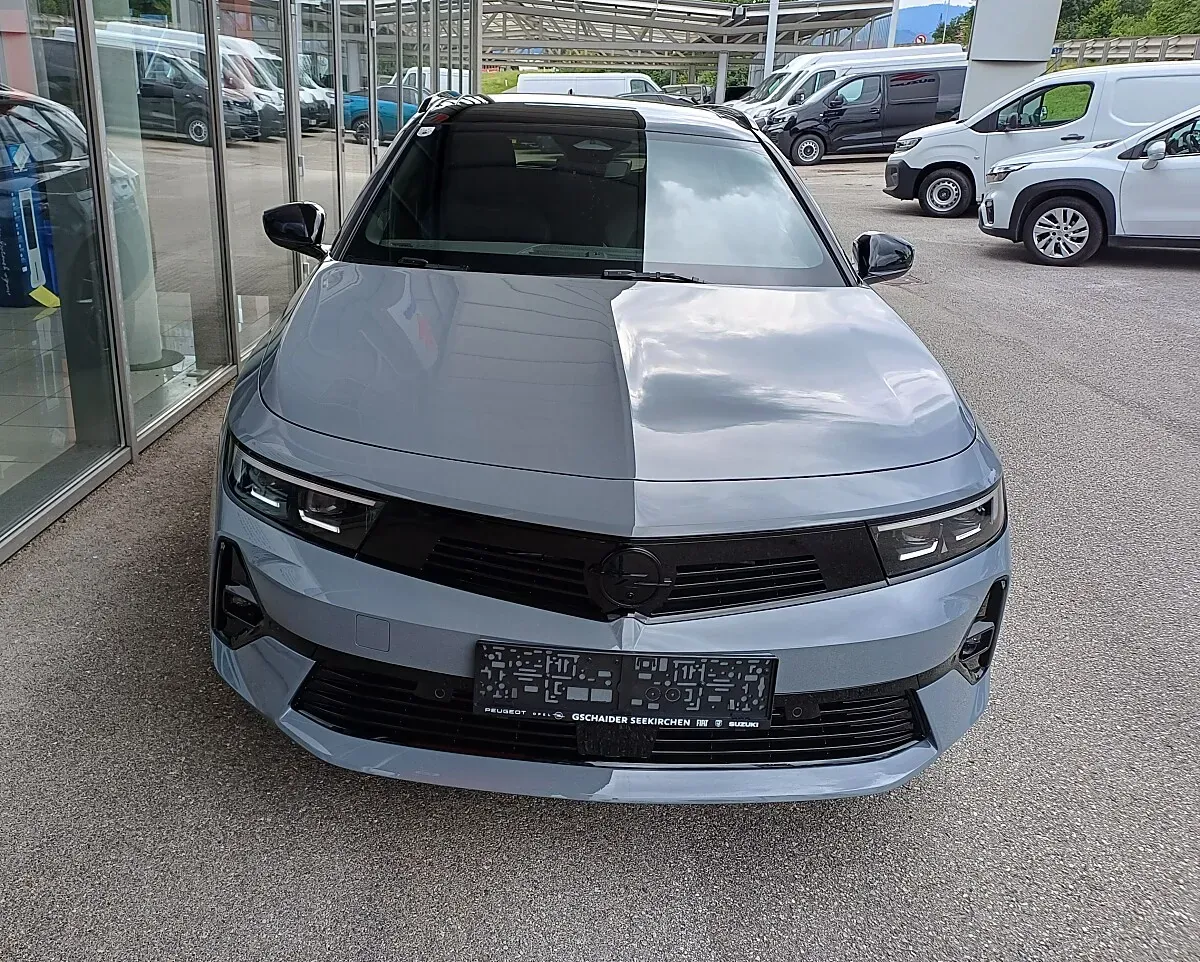 Opel Astra 2025 photo 2