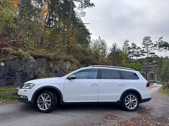 Volkswagen Passat Alltrack 2015 photo 2