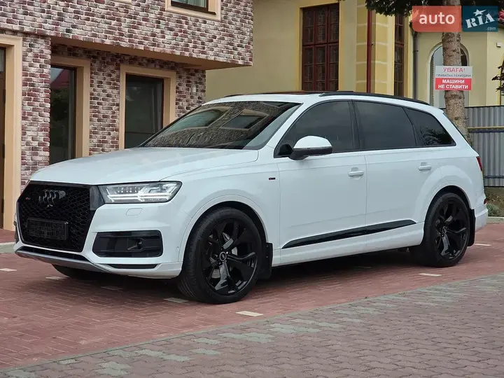 Audi Q7 2018 photo 5