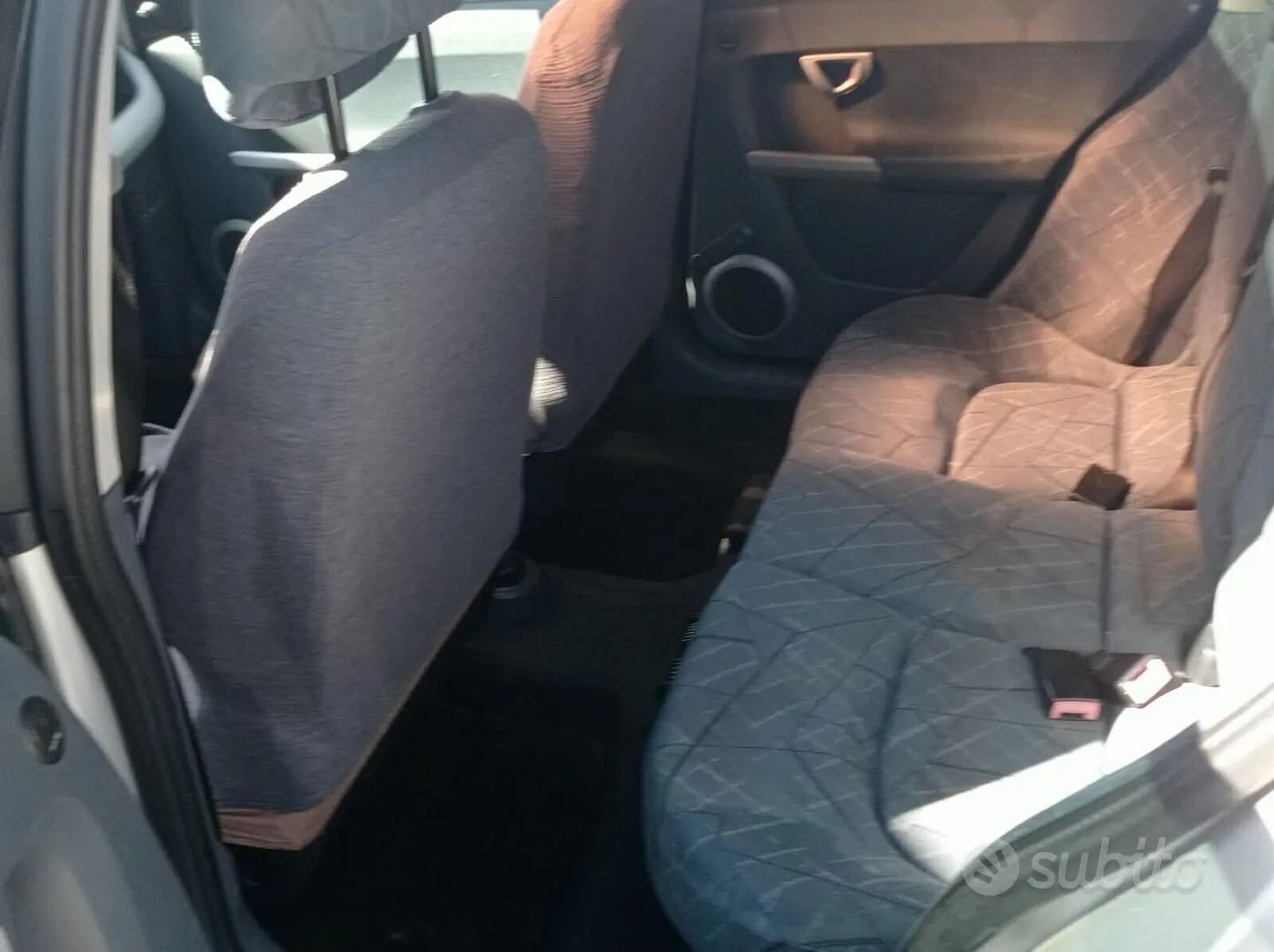 Smart Forfour 2004 photo 3