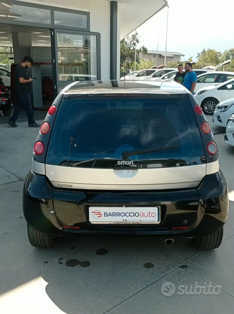 Smart Forfour 2004 photo 2