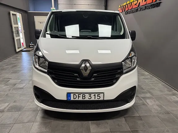 Renault Trafic 2016 photo 2