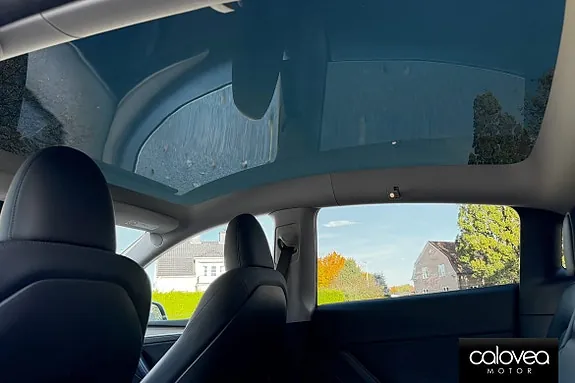 Tesla Model Y 2022 photo 5