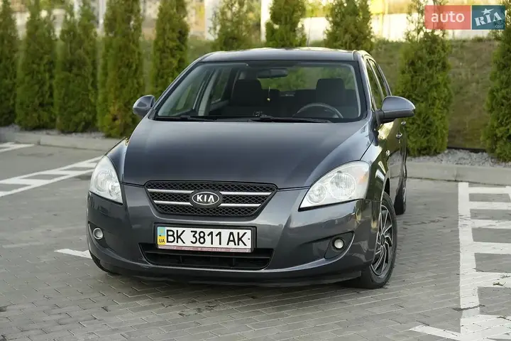 Kia Ceed 2007 photo 4