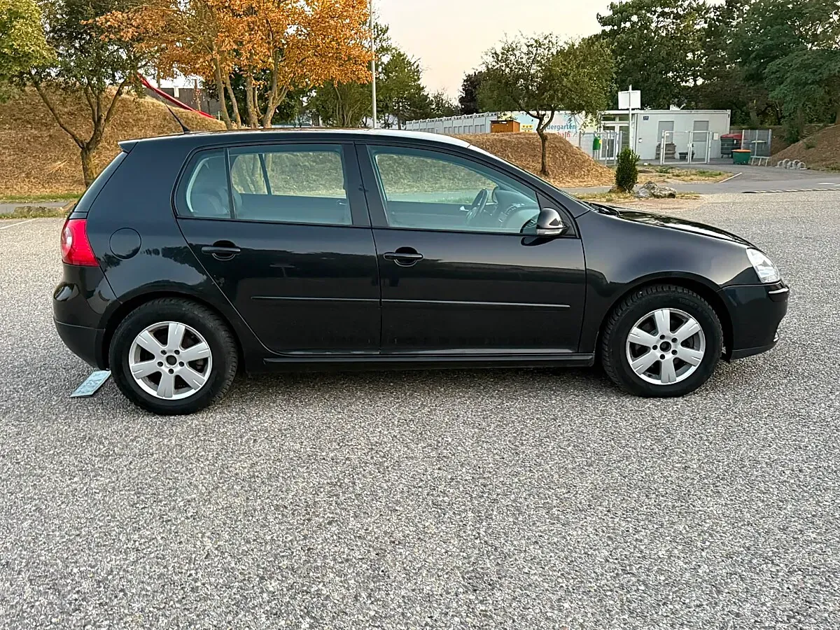 Volkswagen Golf 2007 photo 3