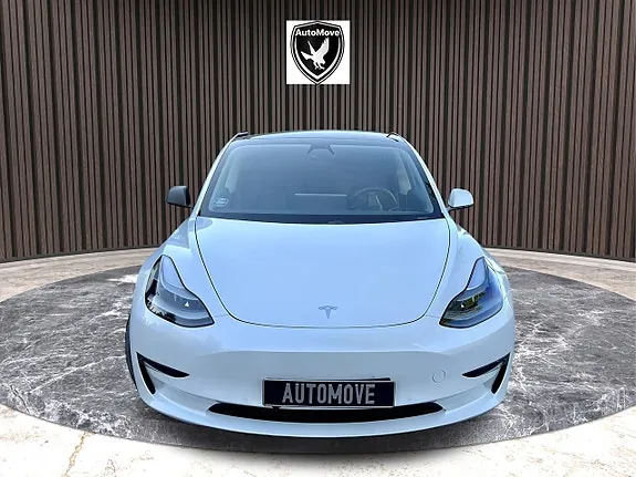 Tesla Model 3 2021 photo 4