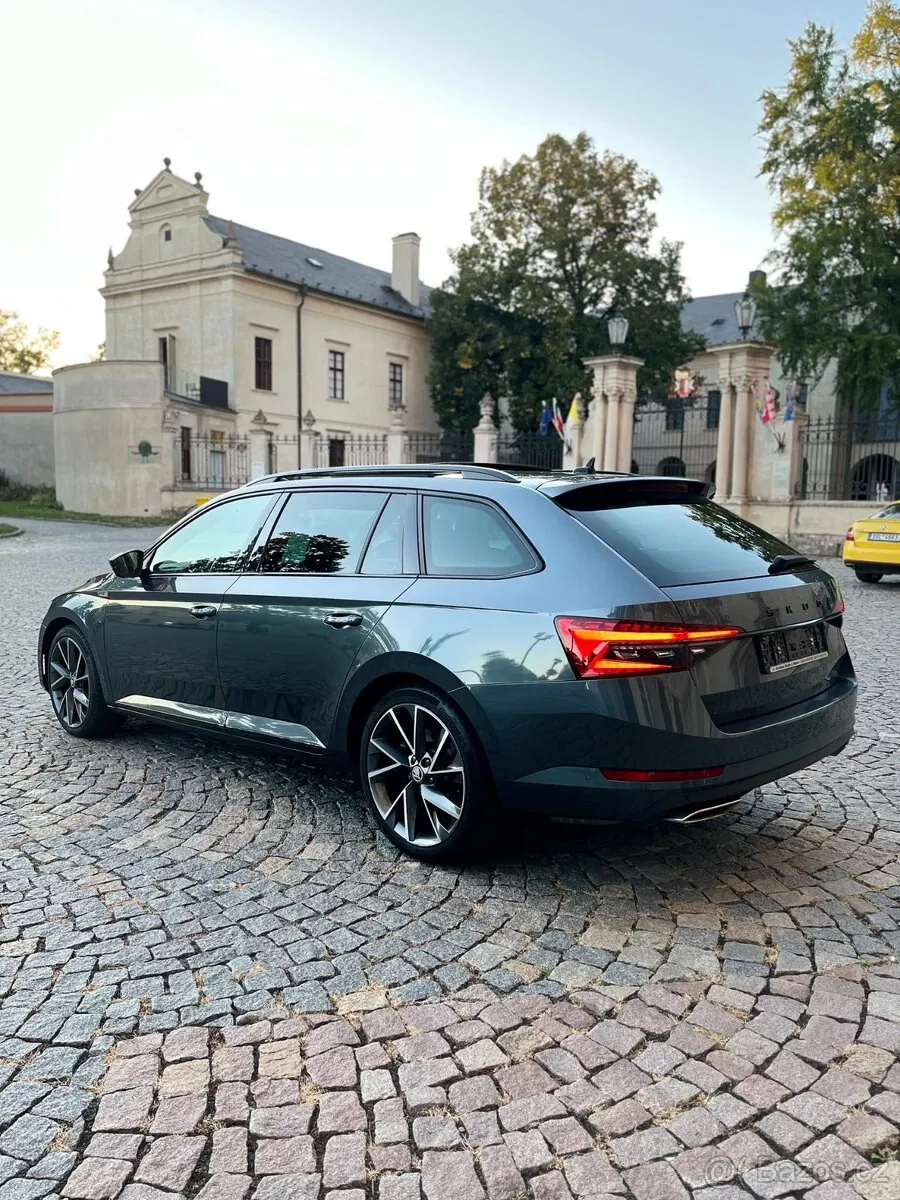 Skoda Superb 2021 photo 3