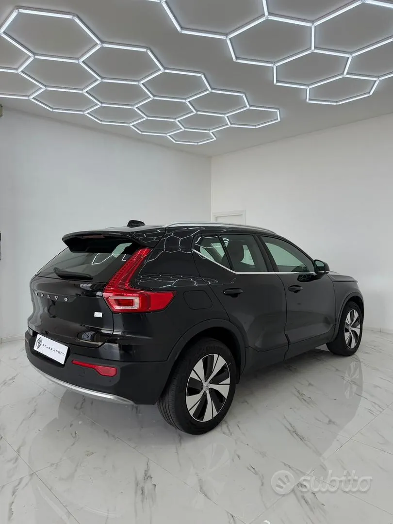 Volvo Xc40 2021 photo 4