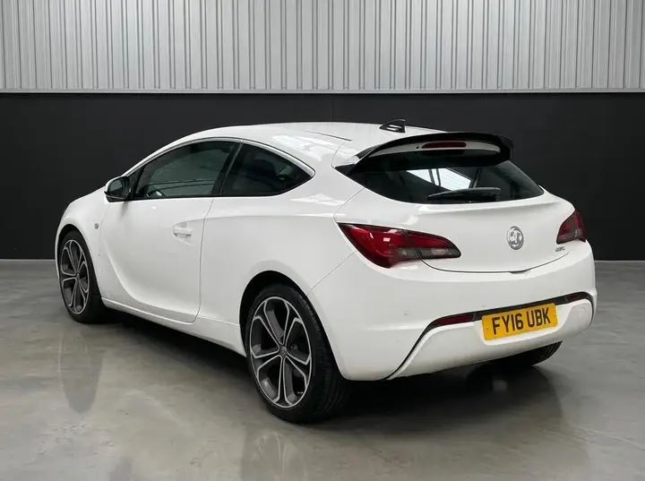Vauxhall Astra Gtc 2016 photo 4