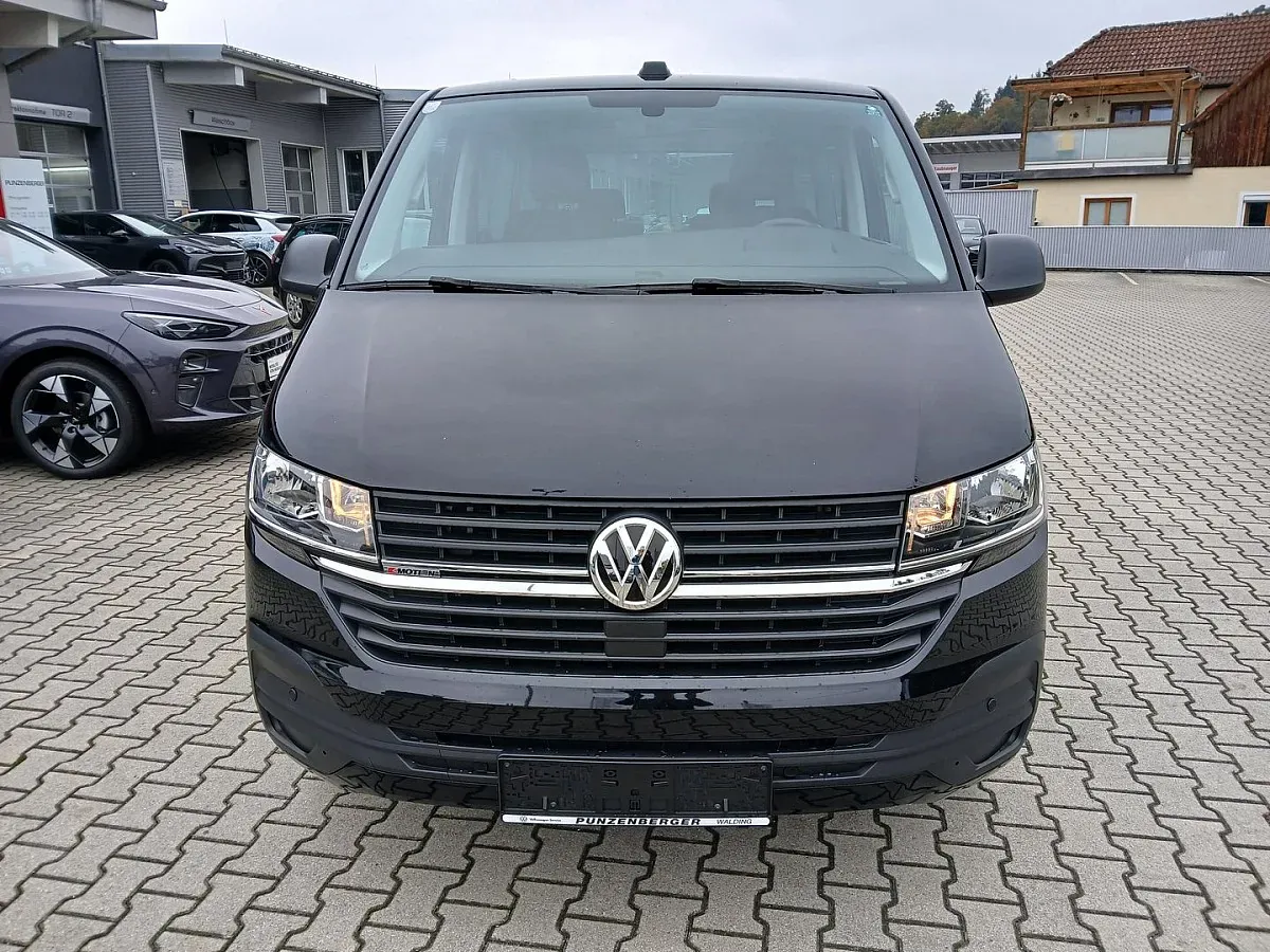 Volkswagen Multivan 2021 photo 2