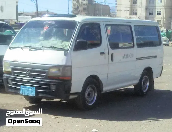 Toyota Hiace 2000 photo 3