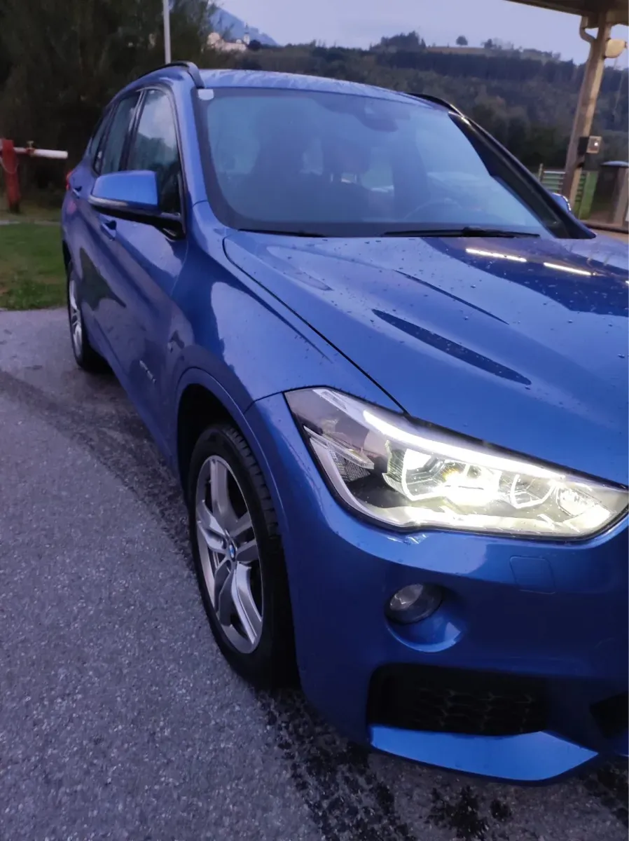 BMW Ix1 2016 photo 3