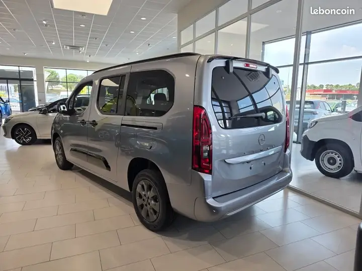 Opel Combo 2024 photo 2