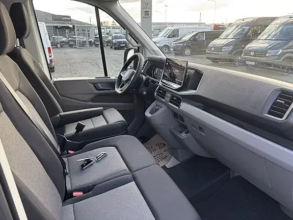 Volkswagen Crafter 2026 photo 3