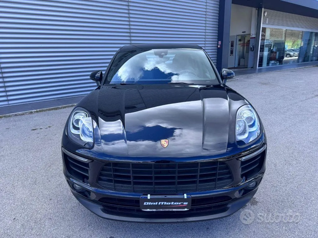 Porsche Macan 2016 photo 2