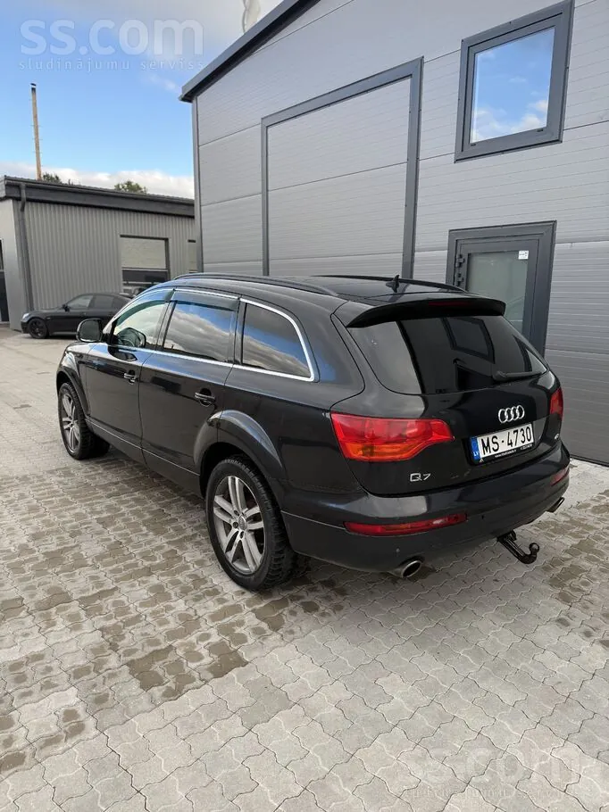 Audi Q7 2006 photo 3