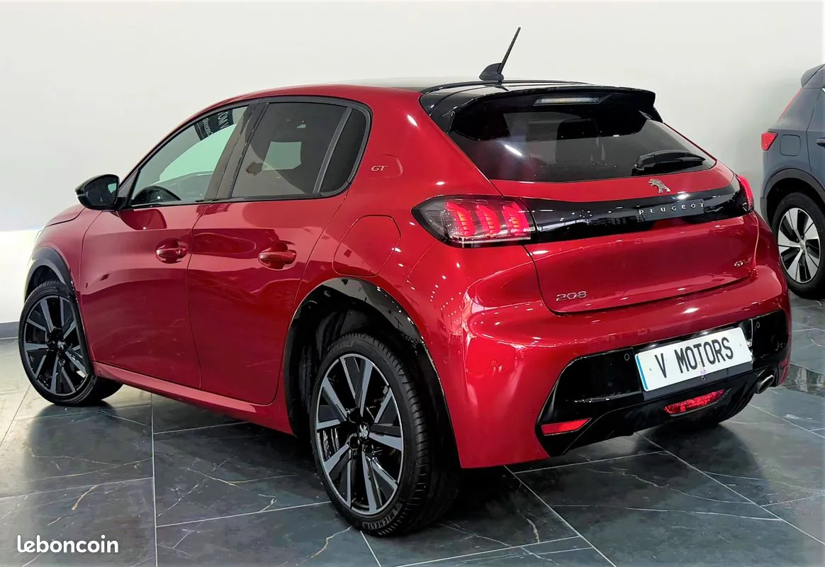 Peugeot 208 2022 photo 2