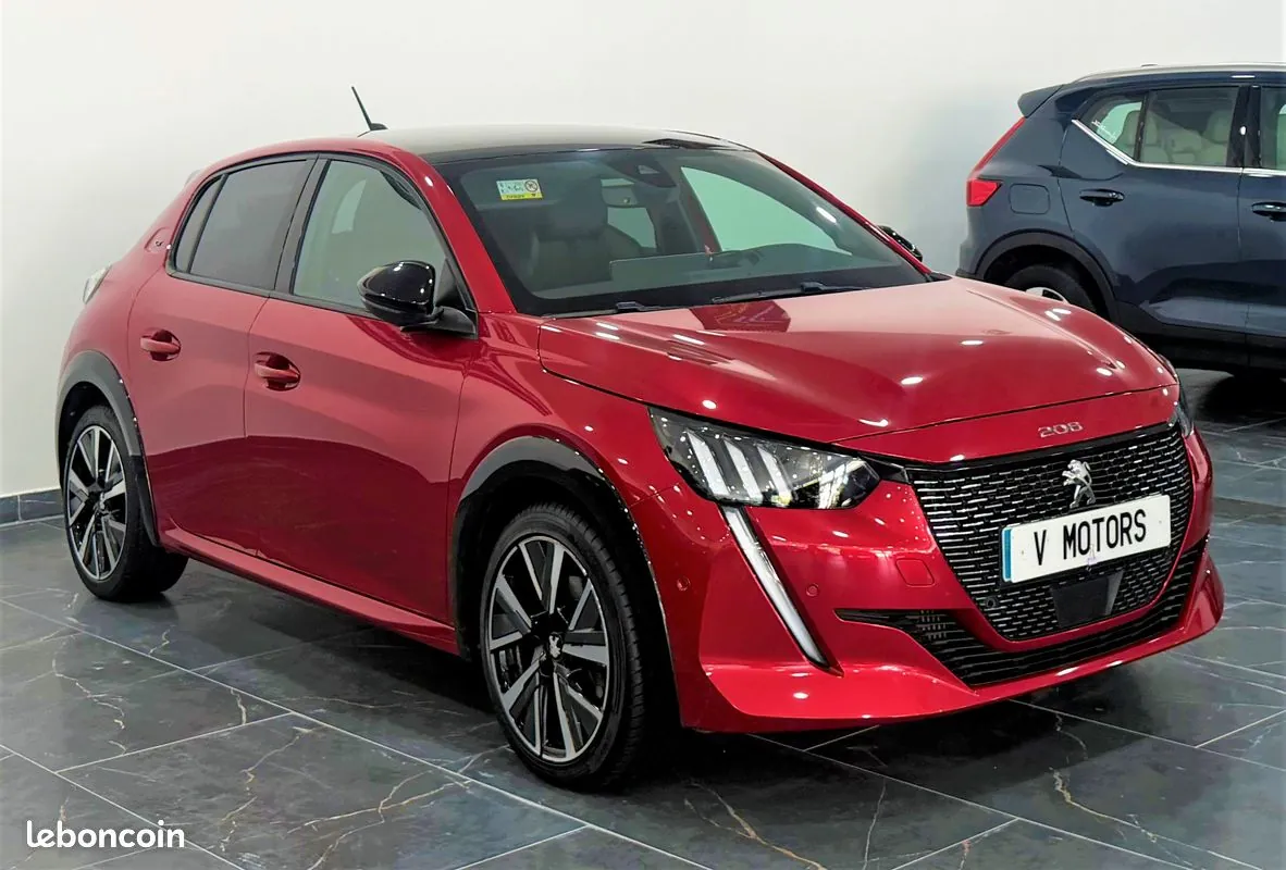 Peugeot 208 2022 photo 3