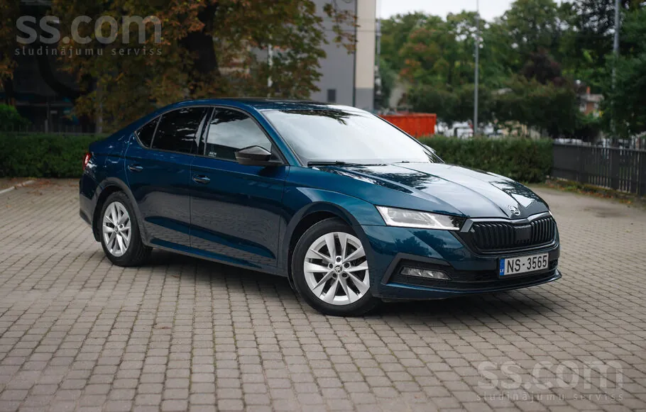Skoda Octavia 2022 photo 3