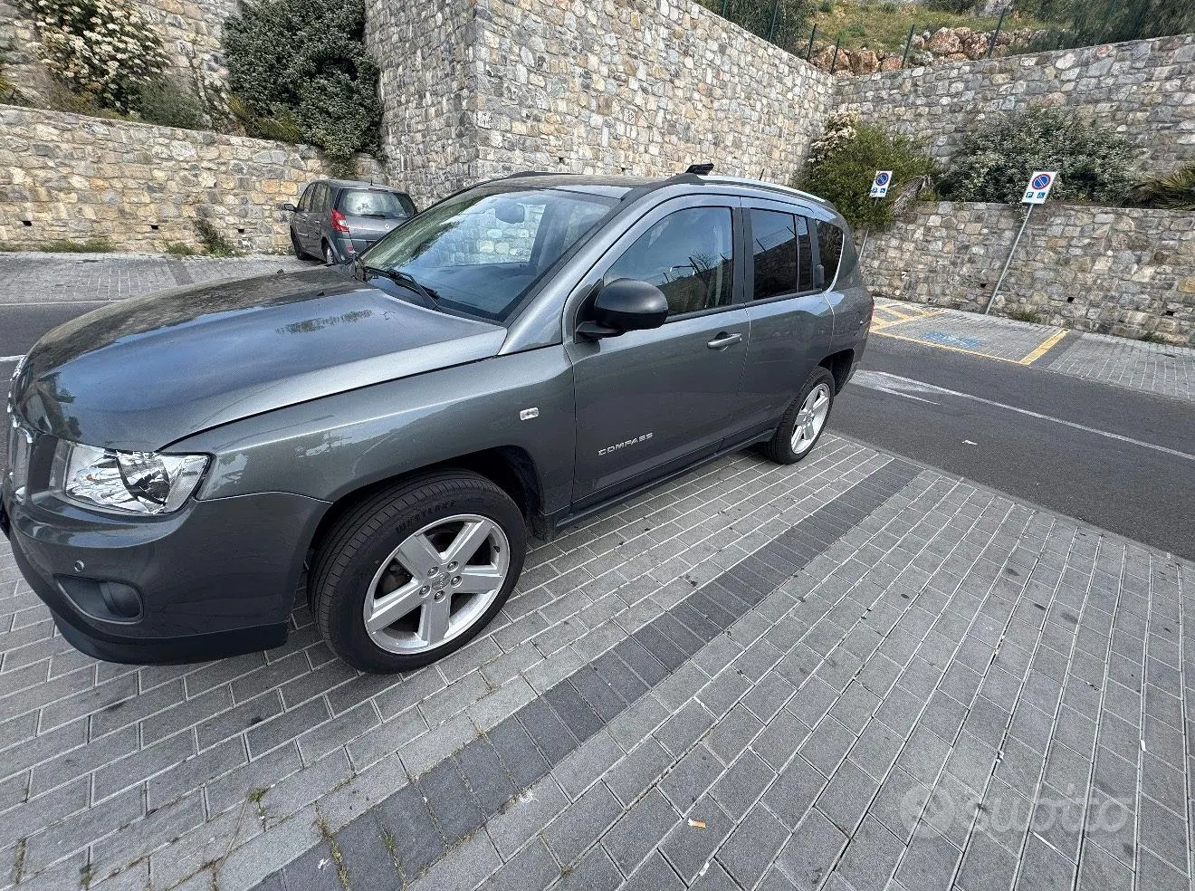 Jeep Compass 2013 photo 2