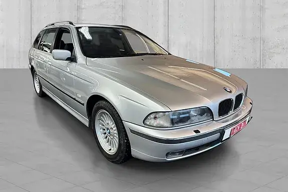 BMW 520I 2000 photo 2