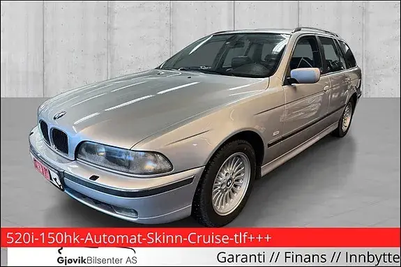 BMW 520I