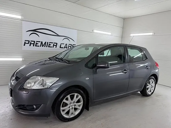 Toyota Auris 2009 photo 4