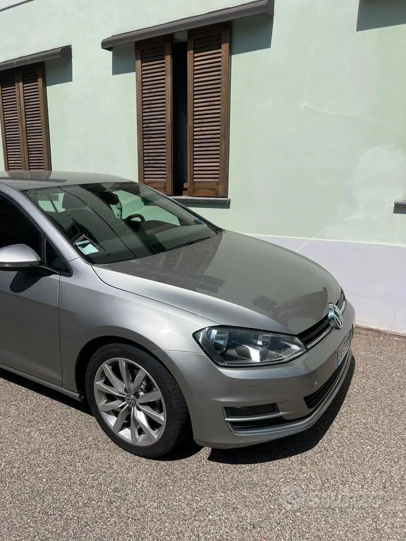 Volkswagen Golf 2013 photo 2