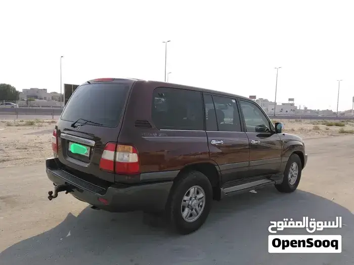 Toyota Land Cruiser 2002 photo 3