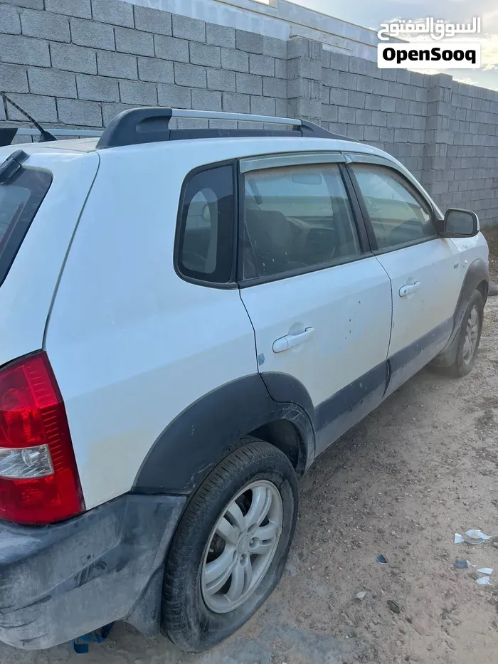 Hyundai Tucson 2006 photo 3