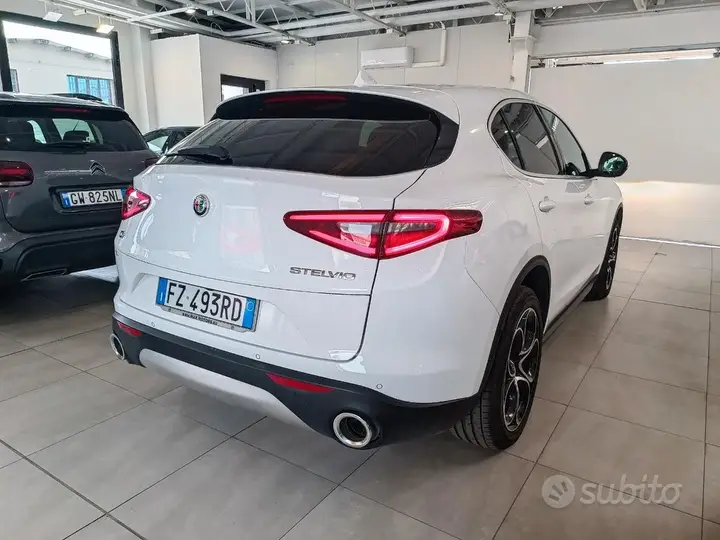 Alfa Romeo Stelvio 2020 photo 4
