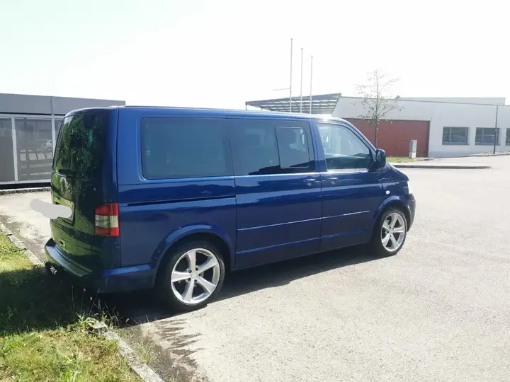 Volkswagen Multivan