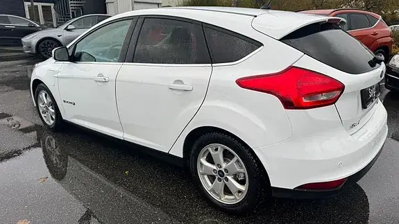 Ford Focus 2018 photo 4