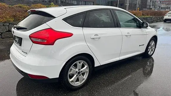 Ford Focus 2018 photo 3