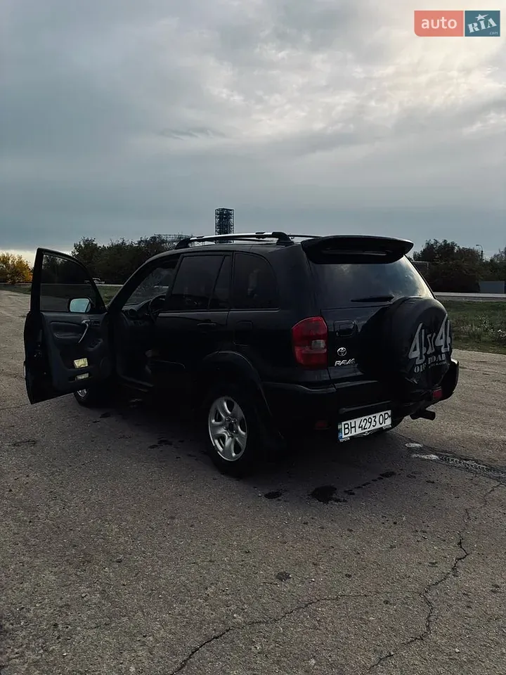 Toyota Rav4 2003 photo 5