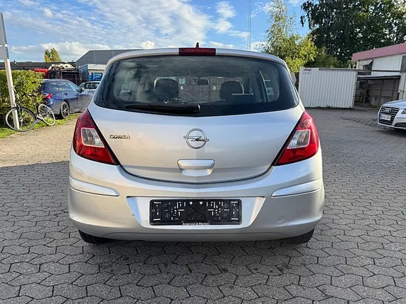 Opel Corsa 2009 photo 4