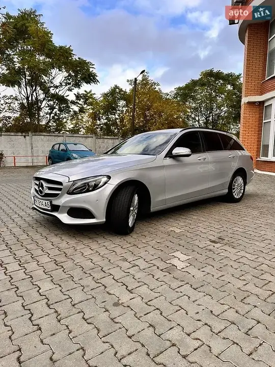 Mercedes-Benz C-Class 2015 photo 2