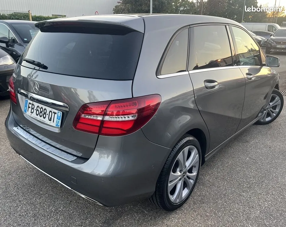 Mercedes-Benz B-Class 2018 photo 5