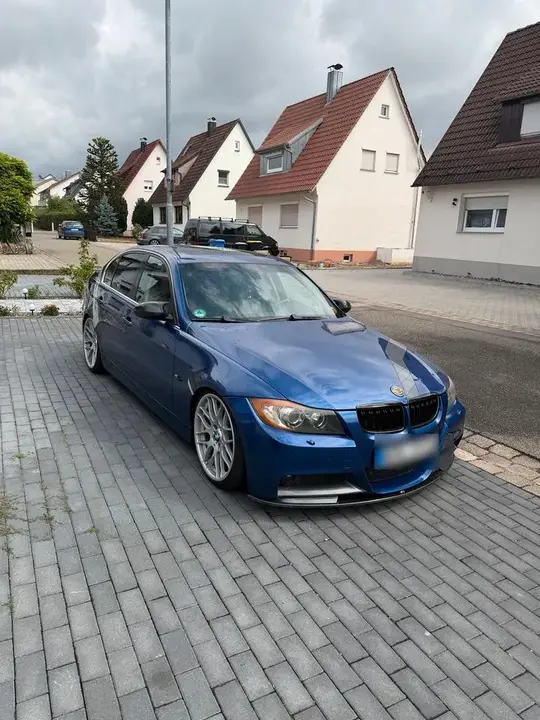 BMW 335I