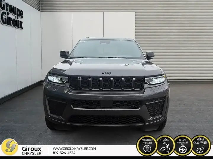 Jeep Grand Cherokee 2026 photo 2