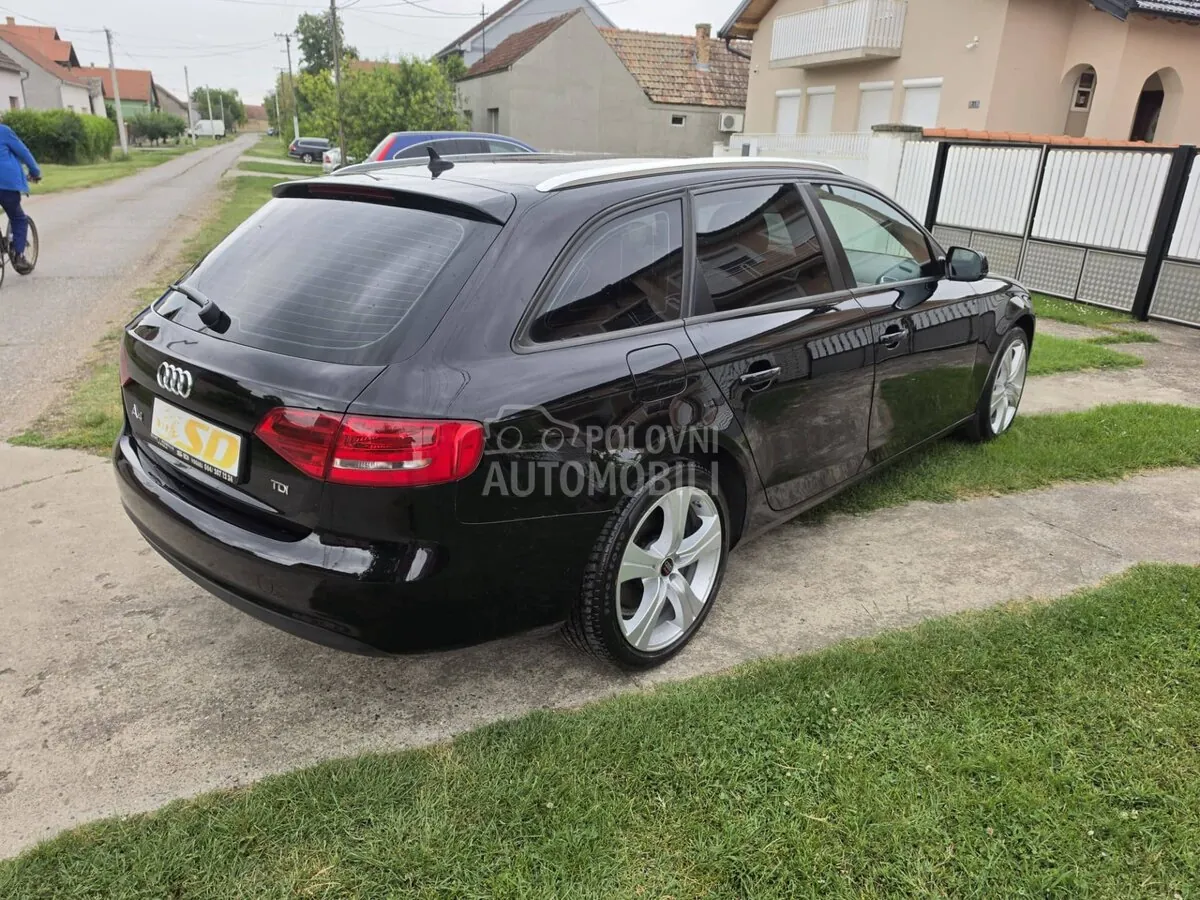 Audi A4 2013 photo 5