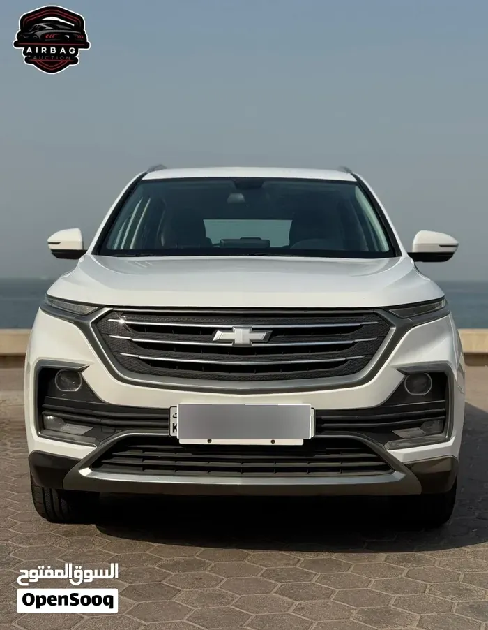 Chevrolet Captiva 2023 photo 2